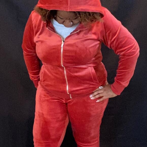 🛍️ White Mark Red Two Piece Jogger Set - NWT (Boutique) - Picture 5 of 6